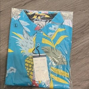 ALOHAS Ice Blue Tropical Print Shirt! Holiday sale! Approximately 42”